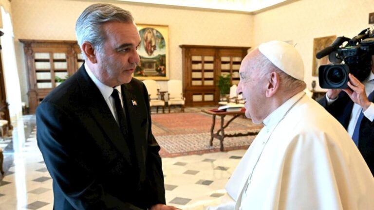 Gobierno declara duelo oficial por fallecimiento del papa Francisco