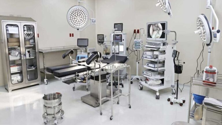 SNS fortalece más de 60 áreas quirúrgicas en 38 hospitales de la Red Pública con nuevas infraestructuras y equipos de última generación