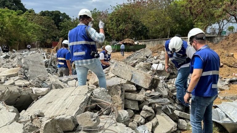 Aclaran escombros de Jet Set llevados a Santiago no ponen en riesgo la investigación forense