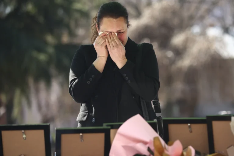 Ya son 61 los fallecidos por incendio en discoteca en Macedonia del Norte