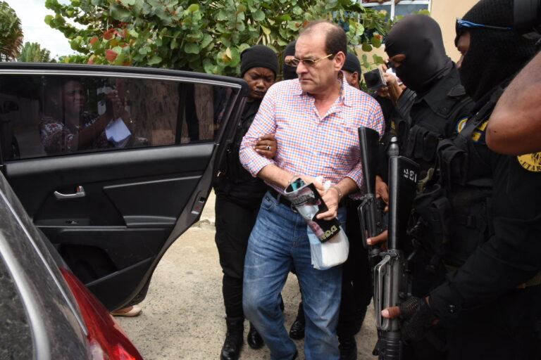 Prisión domiciliaria a Winston Rizik por abuso sexual contra una adolescente