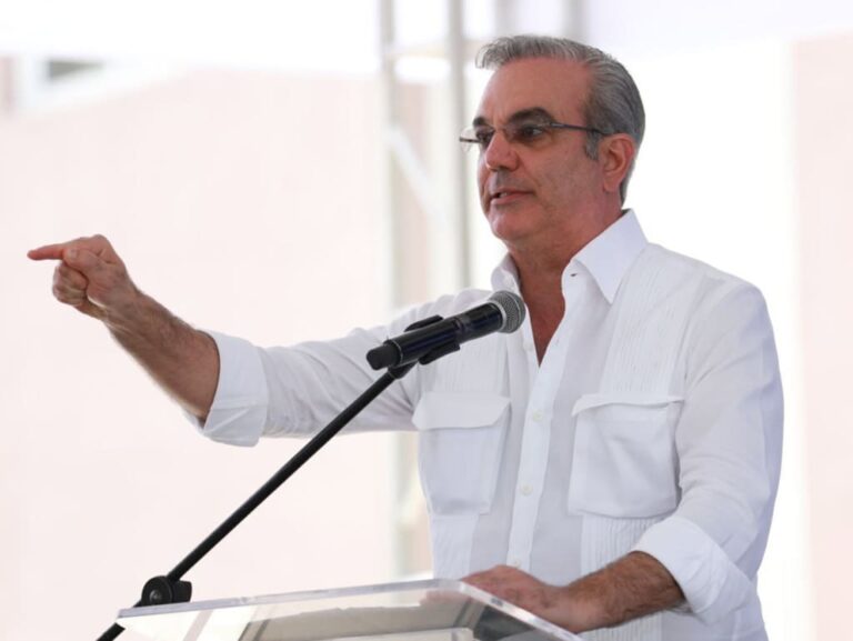 Abinader celebra informe de SIP que coloca a R.Dominicana primera en libertad de expresión