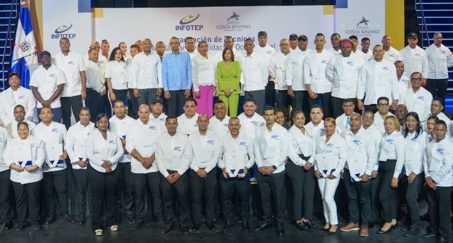 INFOTEP gradúa por validación ocupacional a 82 técnicos de la industria hotelera del Este INFOTEP gradúa por validación ocupacional a 82 técnicos de la industria hotelera del Este