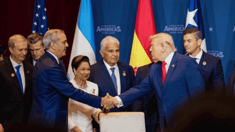 Presidente Abinader participa en firma de proclamación para crear una coalición militar contra carteles del narcotráfico