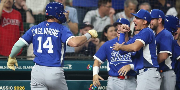 ¡Mamma mia! Italia da la sorpresa contra EE.UU. y lidera el Grupo B