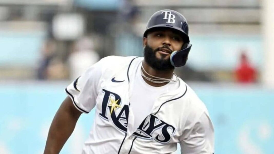 Junior Caminero conecta conecta el primer jonrón de la campaña Junior Caminero conecta conecta el primer jonrón de la campaña