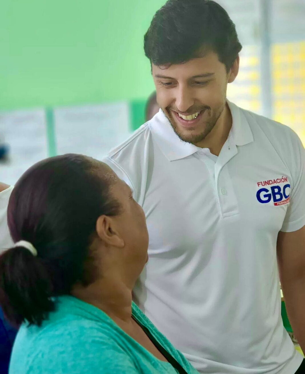 Raymond Rodríguez y Fundación GBC realizan operativo médico integral en Arroyo Hondo Raymond Rodríguez y Fundación GBC realizan operativo médico integral en Arroyo Hondo