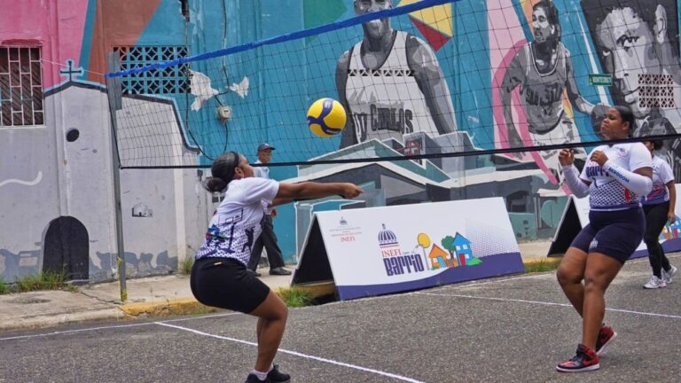 Realizan jornada “Inefi con el Barrio” en sector San Carlos del D. N.