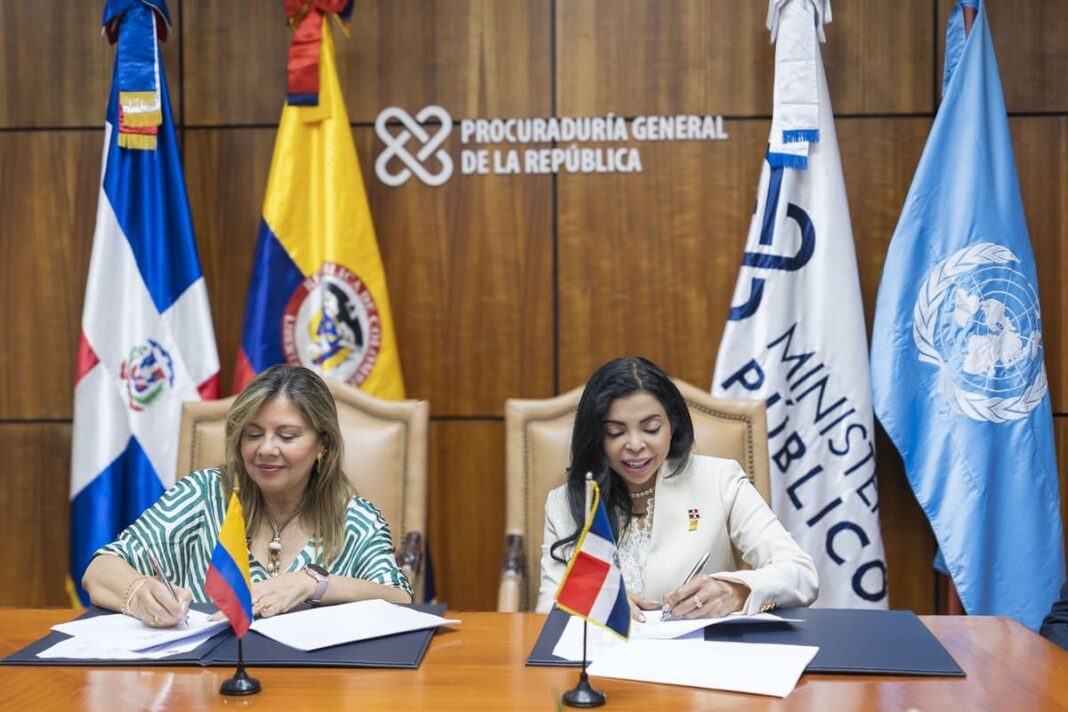 Ministerio Público de República Dominicana y Fiscalía General de Colombia fortalecen sus mecanismos de colaboración Ministerio Público de República Dominicana y Fiscalía General de Colombia fortalecen sus mecanismos de colaboración