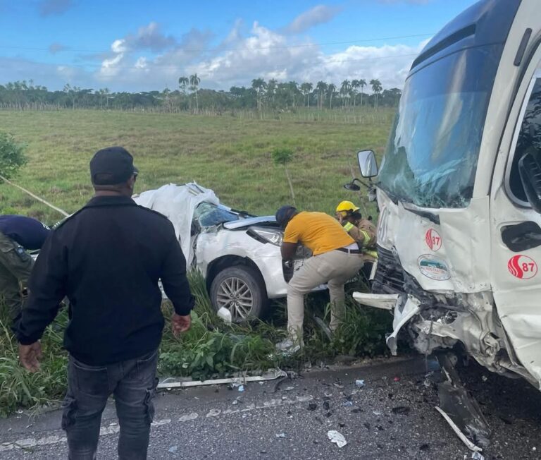 Al menos cuatro muertos tras accidente de tránsito en Verón, La Altagracia