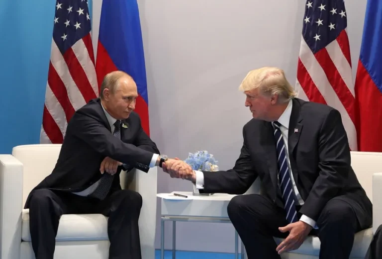 Putin acuerda con Trump un alto el fuego parcial y pide cortar la asistencia a Ucrania