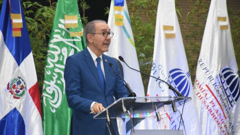 Mescyt eleva el estándar de ingreso a la carrera docente con nueva prueba PACE