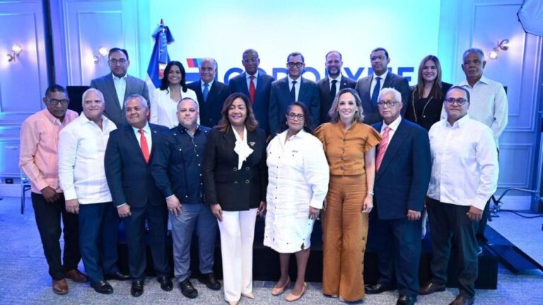 Ministro de Trabajo afirma que actual proyecto de reforma laboral no es una imposición; es fruto del consenso