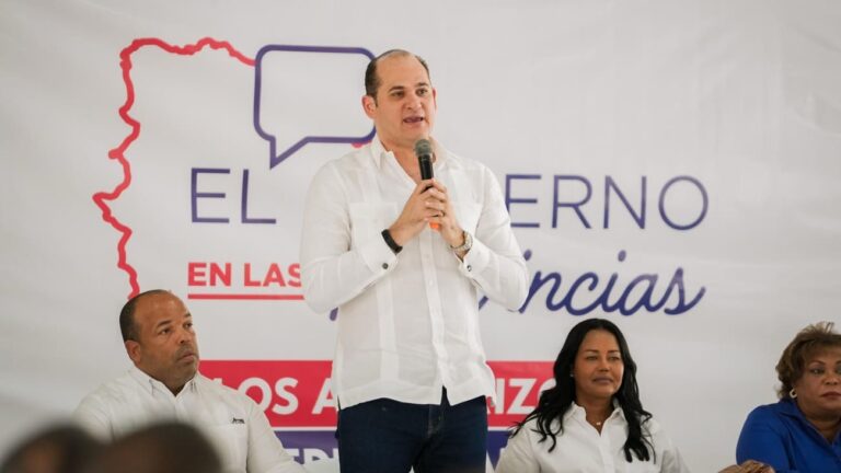 Gobierno destaca avances en educación y desarrollo comunitario en Los Alcarrizos y Pedro Brand