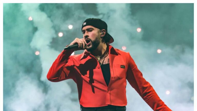 Bad Bunny inicia en República Dominicana su gira ‘Debí tirar más fotos world tour’