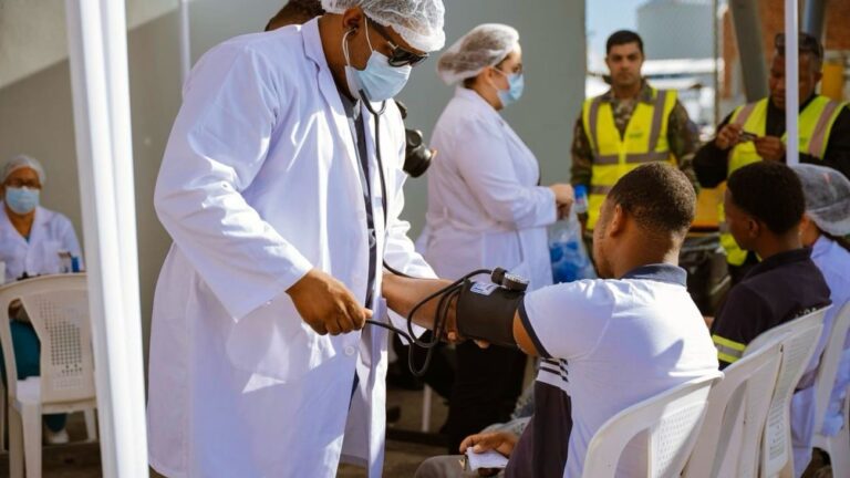 Intrant realiza más de 200 pruebas de dopaje a choferes de transporte de carga en el puerto de Haina