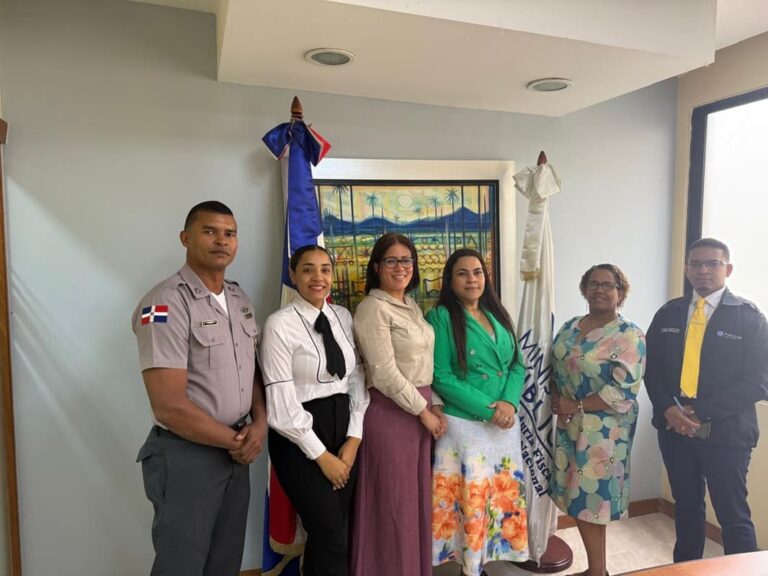 Autoridades trazan estrategias para actualización de alertas policiales en procesos del sector financiero