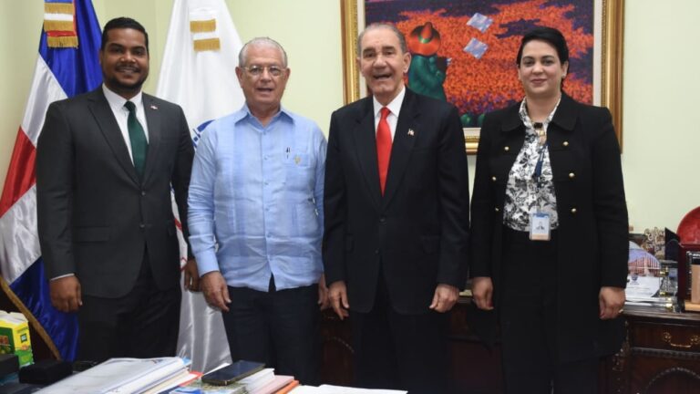 República Dominicana impartirá maestrías en materia de Derecho y Comercio Marítimo Internacional a profesionales de esa área