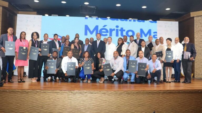 Inefi reconocerá este miércoles con “Medalla al Mérito” a maestros de Educación Física