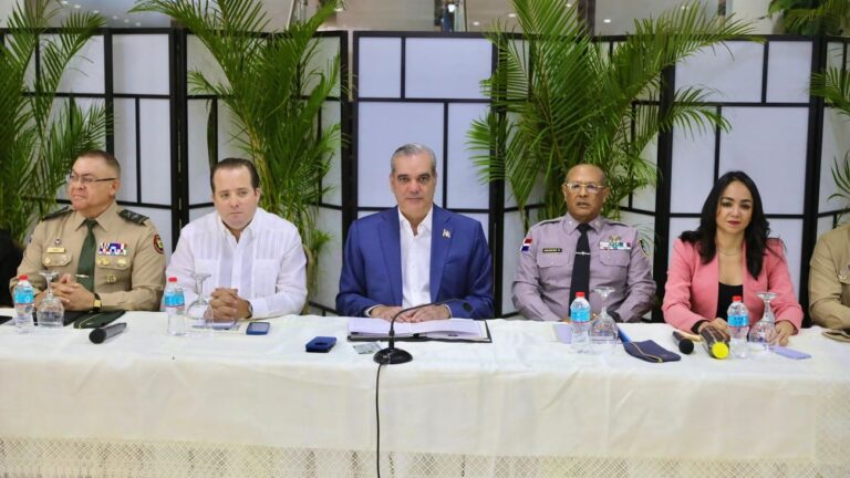 Presidente Abinader encabeza reunión de seguimiento al Plan de Seguridad Ciudadana