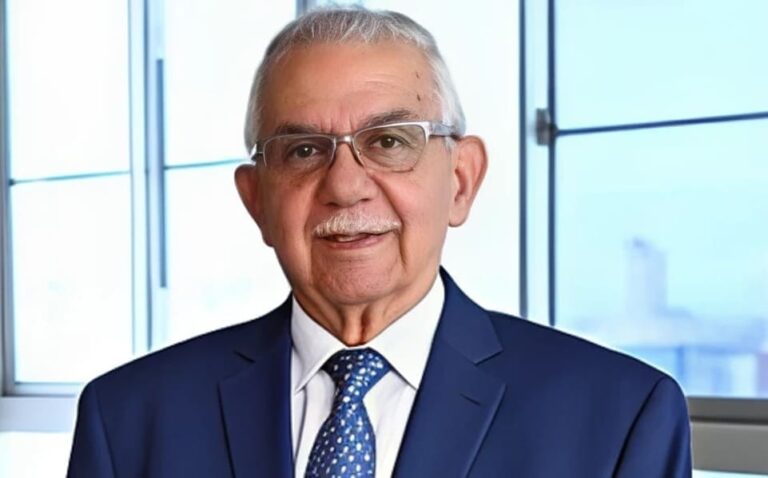 Una de tres decisiones trascendentales