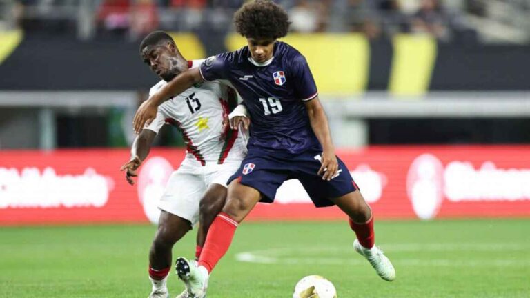 República Dominicana y Surinam se despiden de la Copa Oro con un empate
