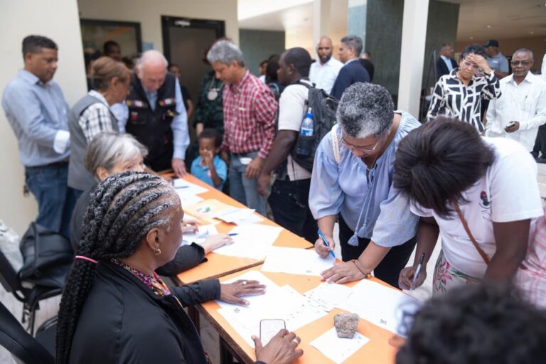 Organizaciones sociales reiteran necesidad de enfoque de derechos humanos en mesas del CES; llaman a evitar “improvisaciones” en políticas públicas