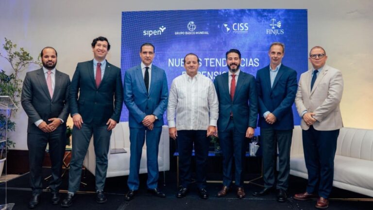 Sipen y organismos internacionales debaten reformas para un sistema de pensiones más sostenible y justo en RD