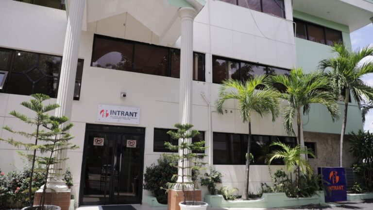 Conoce las rutas alternas tras restricción de giros a la izquierda en avenida Lope de Vega