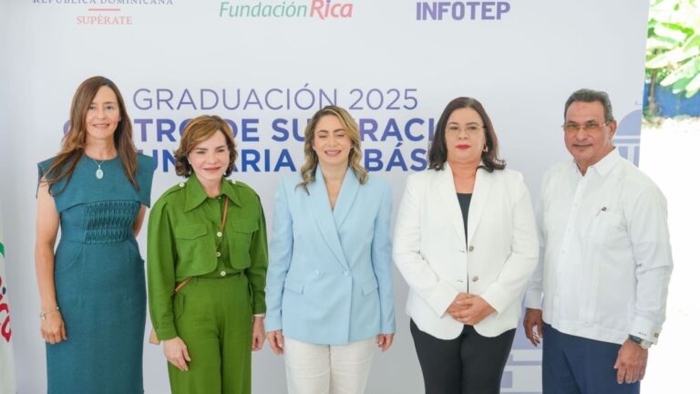 Desarrollo Social Supérate, Infotep y Fundación Rica gradúan 132 personas de cursos técnico-vocacional
