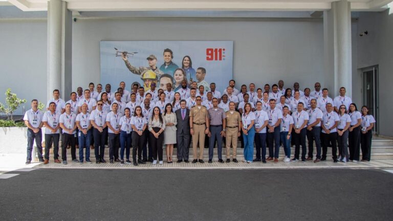 Sistema 911 recibió a delegación internacional de REDPPOL en visita técnica sobre gestión de emergencias