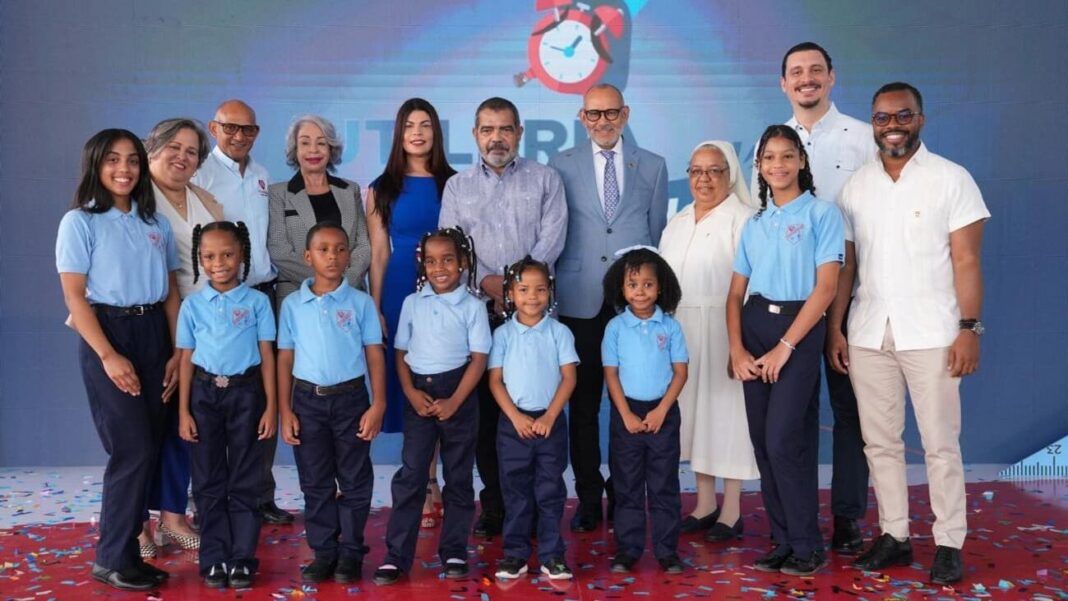 Utilería Escolar - (2)