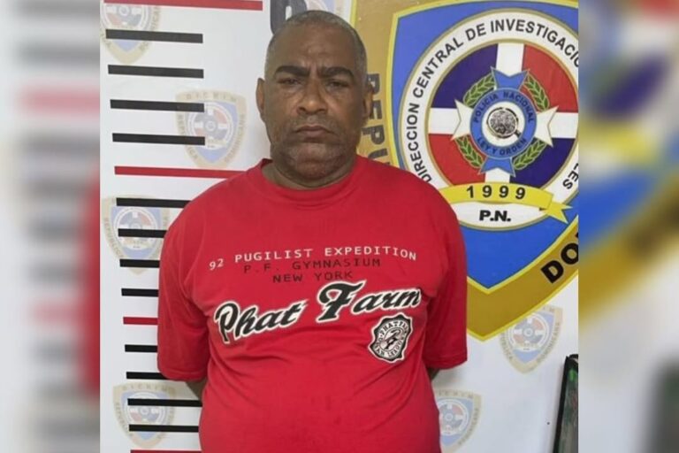 Se hacía pasar por reportero para robar en actividades de prensa