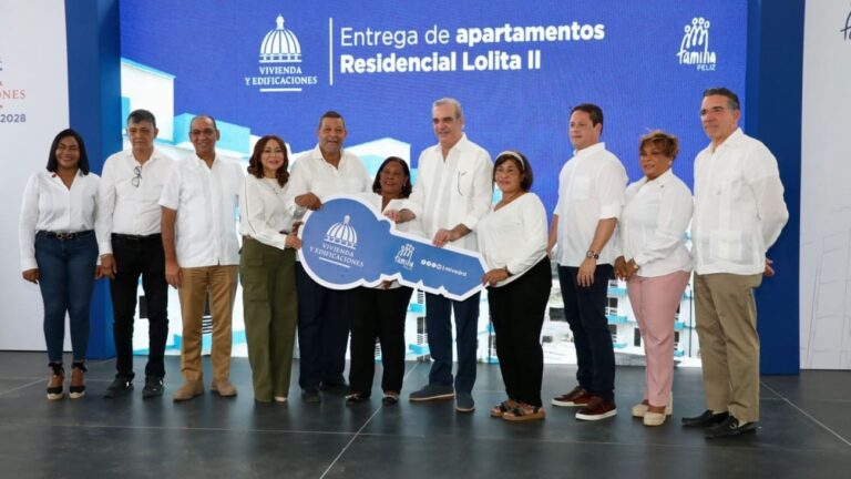 Presidente Abinader encabeza inauguración del Residencial Lolita II en Hato Nuevo, con entrega de 140 apartamentos que benefician a 560 personas