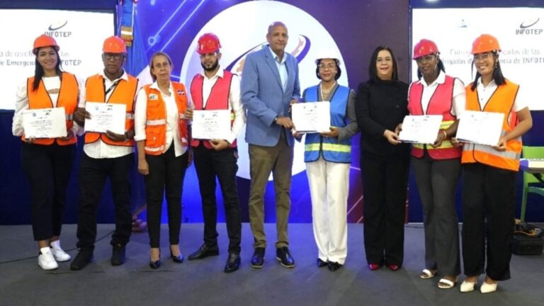 El Infotep y el COE certifican a 173 brigadistas para fortalecer la respuesta ante emergencias a nivel nacional