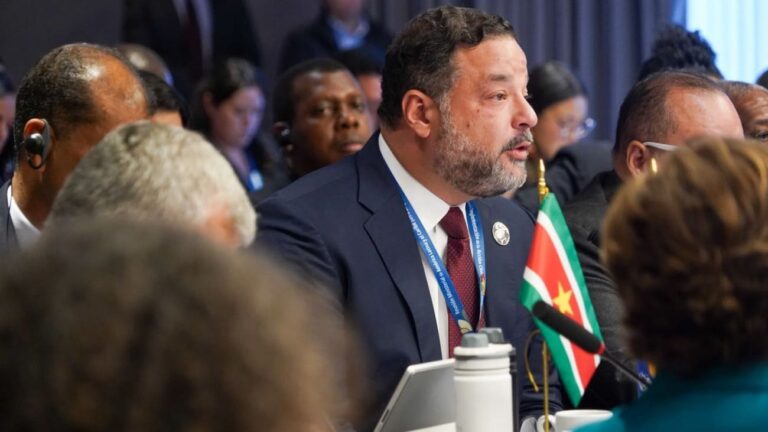 Ministro Paíno Henríquez impulsa propuesta regional de resiliencia climática rumbo a la COP30