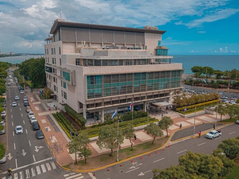 Ministerio Público arresta mujer vinculada a testaferrato en red desmantelada con Operación Discovery 3.0