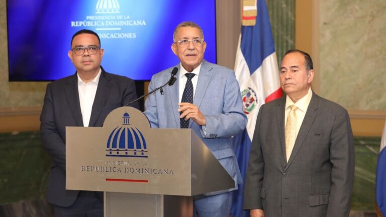 Presidente Luis Abinader dispone entrega de informe con irregularidades de SeNaSa ante Procuraduría