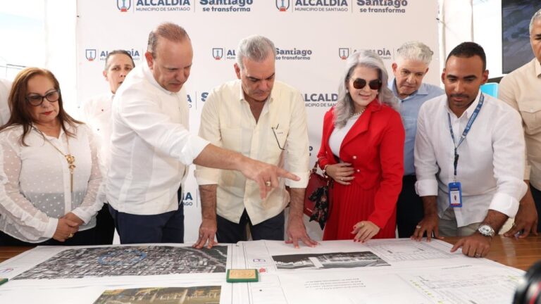 Presidente Abinader transfiere RD 658 millones al Ayuntamiento para el remozamiento del Hospedaje Yaque, el Mirador del Yaque (New York Chiquito) y otros saneamientos