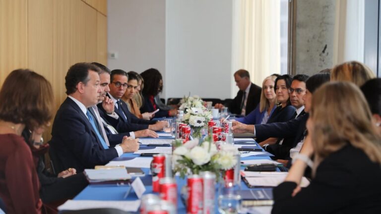 Ministro Ito Bisonó representa al presidente Abinader en importante encuentro con líderes globales en Nueva York