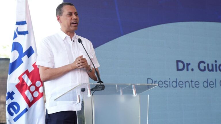 Indotel lanza programa de alfabetización digital para 100,000 personas