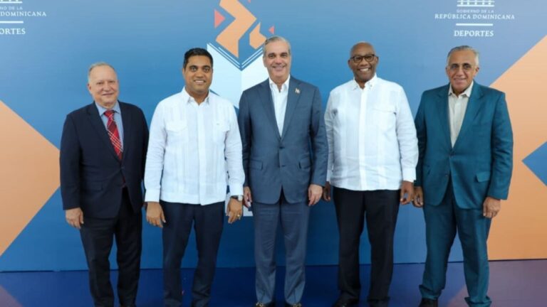 Presidente Abinader encabeza inauguración de Juegos Deportivos Universitarios 2025