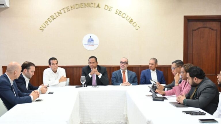 Superintendencia de Seguros presenta instructivo de aplicación Resolución 01-2024 a Cadoar