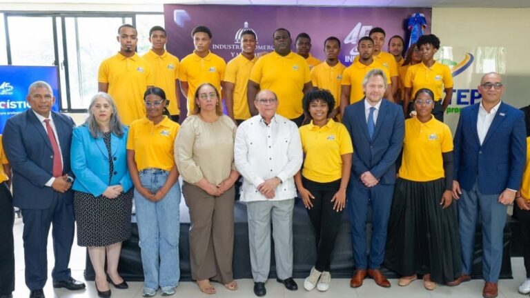 Infotep y MICM lanzan programa “Acceso Logístico” para responder a las necesidades del sector industrial