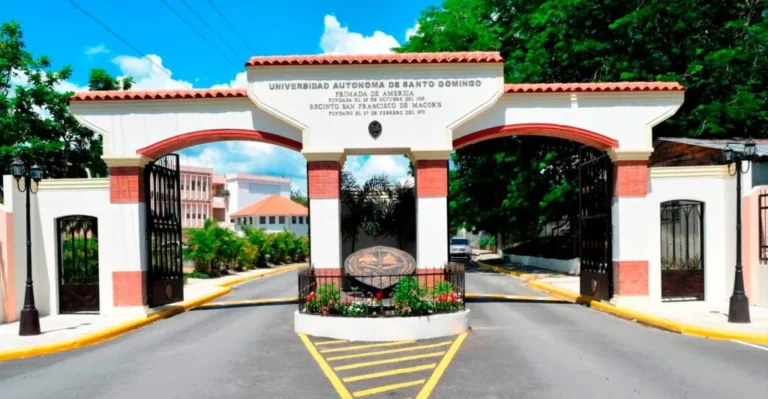 UASD suspende docencia tras tiroteo en su sede central