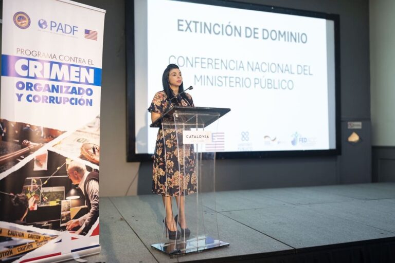 Procuradora garantiza compromiso del Ministerio Público en hacer efectiva Ley de Extinción de Dominio