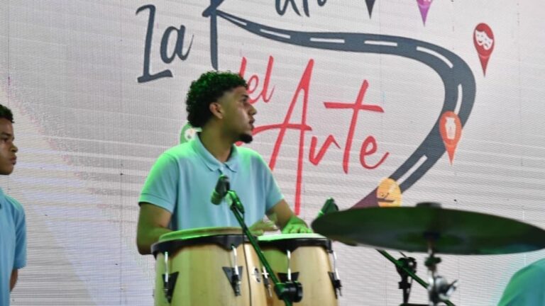 Ministerio de Educación exhibe talento estudiantil en la Ruta del Arte en San Francisco de Macorís