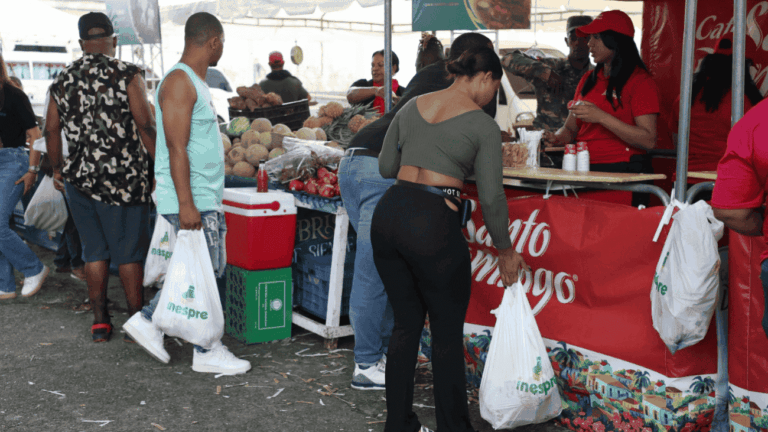 Inespre concluye Grandes Ferias Agropecuarias que beneficiaron a miles de dominicanos, con productos a bajos precios para las cenas de Nochebuena y fin de año