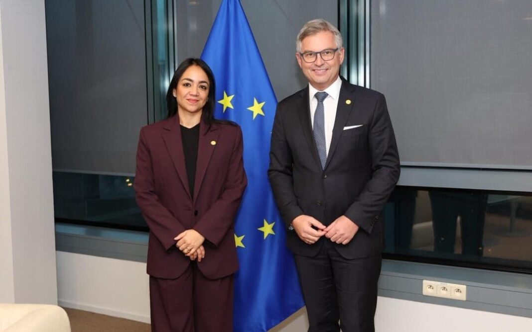 Ministra Raful destaca en Bruselas el compromiso de República Dominicana en la lucha contra el tráfico de migrantes