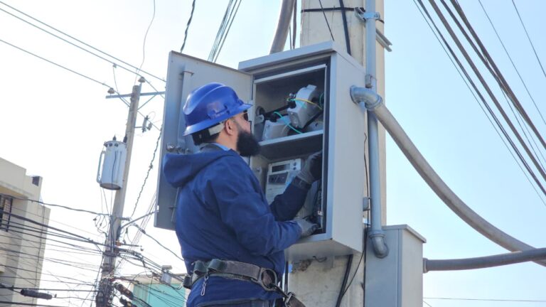 PGASE encabeza en Santiago un amplio operativo contra el fraude eléctrico